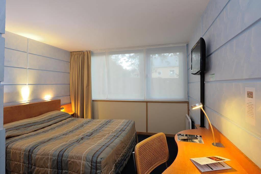 Hotel Du Parc Nantes Ouest Orvault Exterior photo